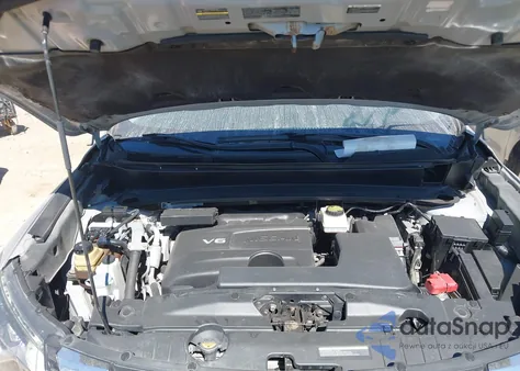 2017 Nissan Pathfinder S from USA, damaged, VIN 5N1DR2MMXHC629013